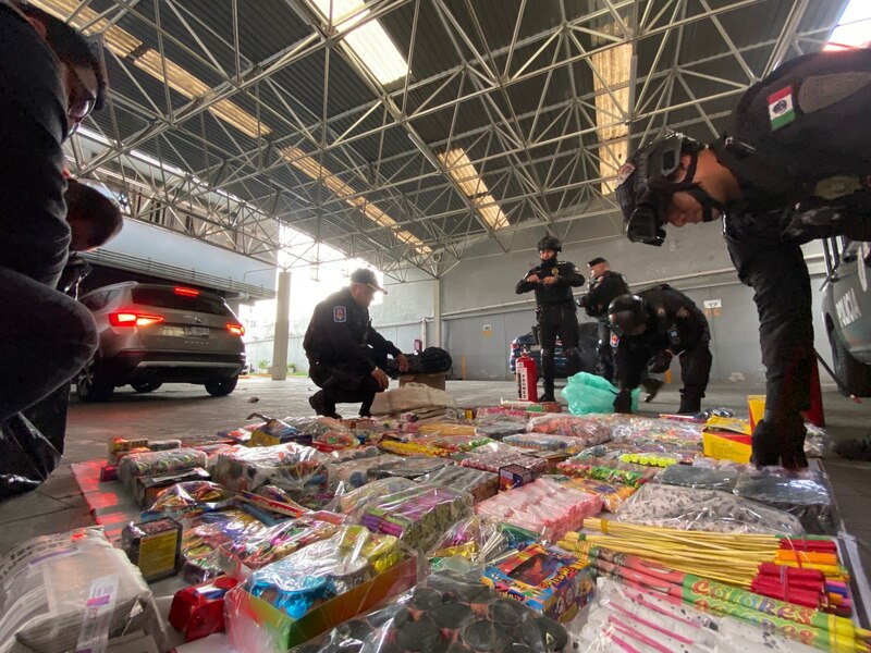 Decomisan toneladas de pirotecnia en operativo conjunto
