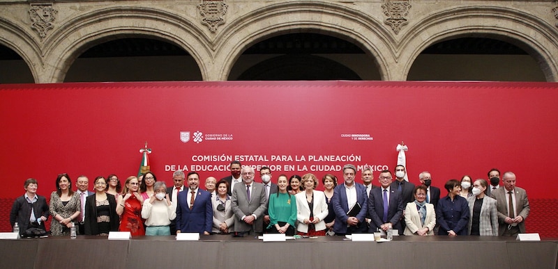 Reunión de la Comisión Estatal para la Planeación de la Educación Superior en la Ciudad de México.