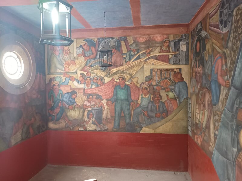 Obreros mexicanos en una fábrica