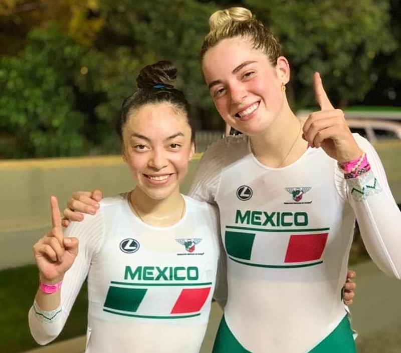 Yareli Salazar y Jessica Salazar, campeonas mundiales de ciclismo