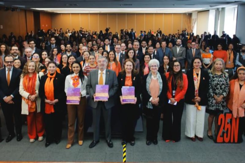 El canciller encabezó la ceremonia en el marco de la conmemoración del Día Internacional para erradicar la violencia contra la mujer.