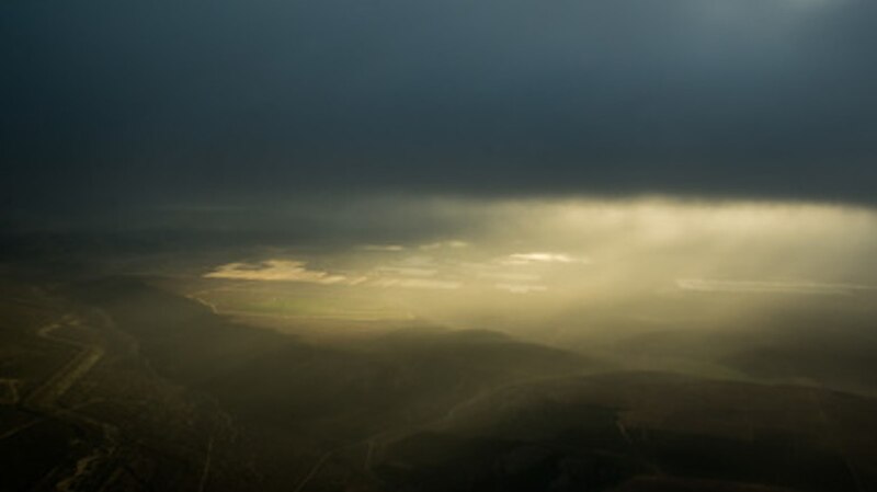 Lluvia sobre las montañas