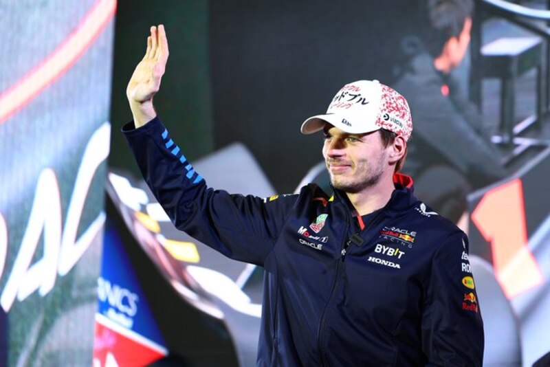 Max Verstappen celebra su victoria en el Gran Premio de Japón 2022.