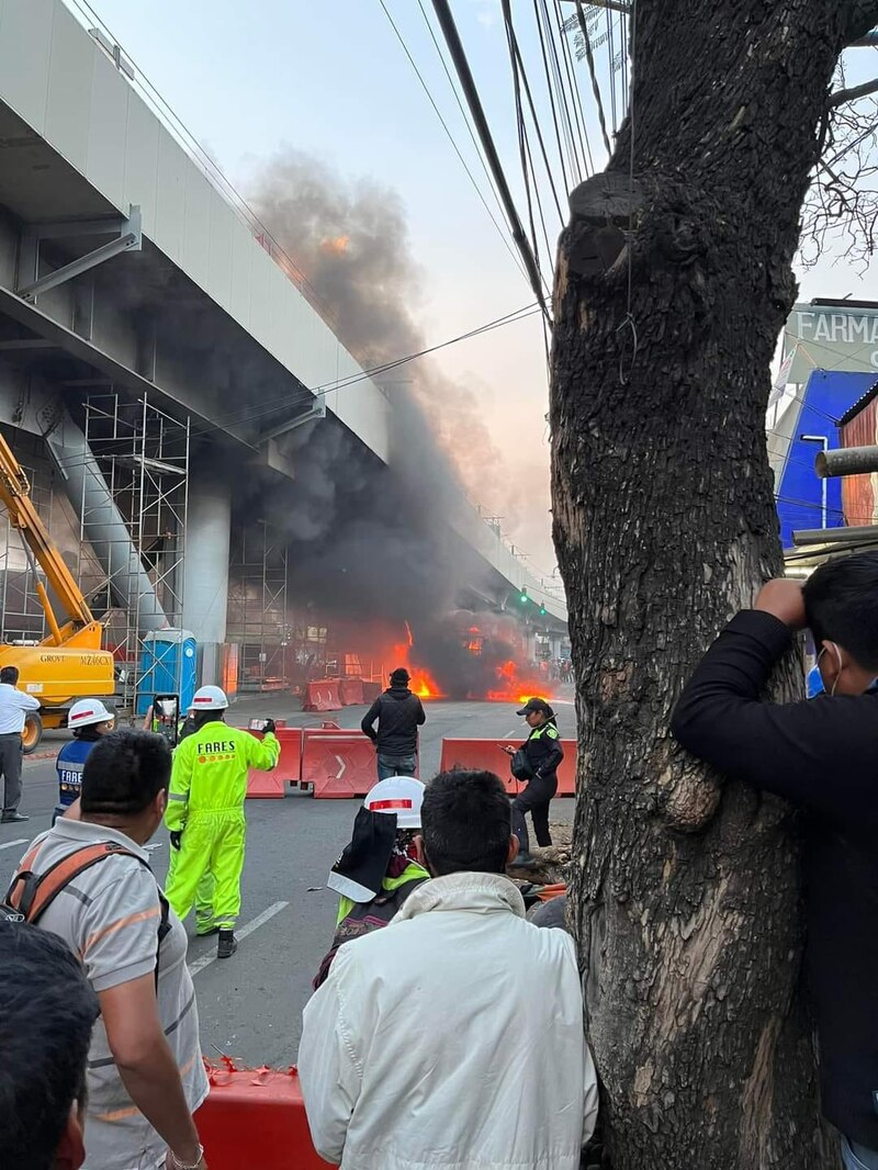 Incendio en un autobús en la Ciudad de México