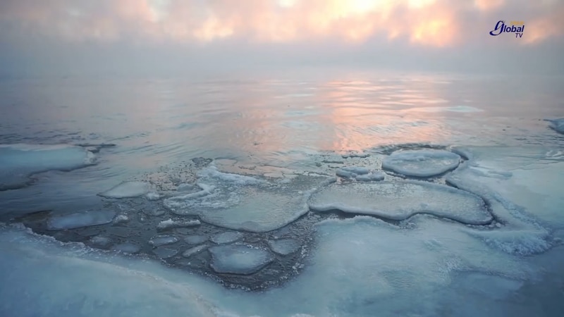 El hielo se derrite en el Ártico