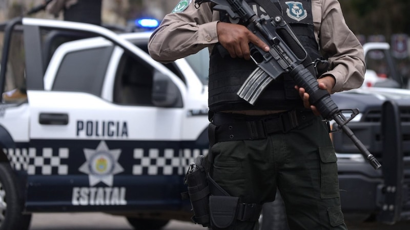 Policía estatal mexicana