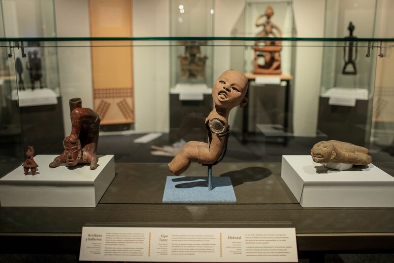 Figuras de cerámica prehispánicas