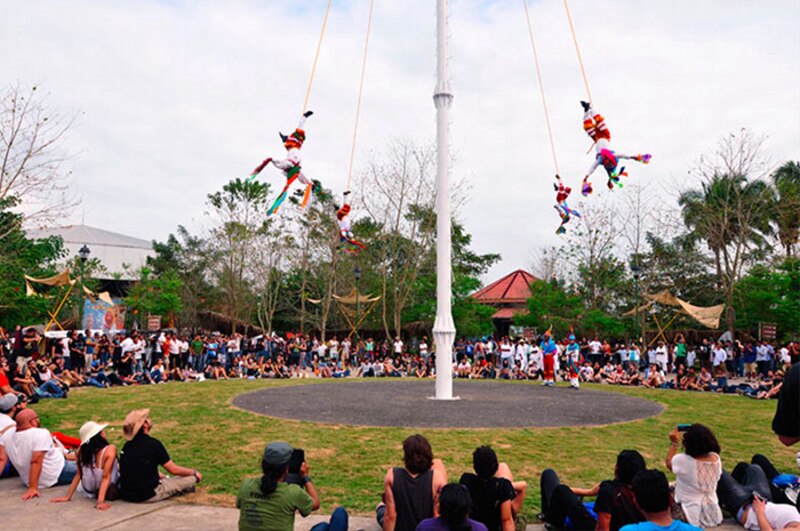 Danza de los Voladores, una tradición mexicana