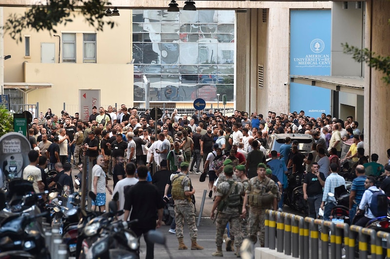 Enfrentamientos entre manifestantes y militares en Beirut