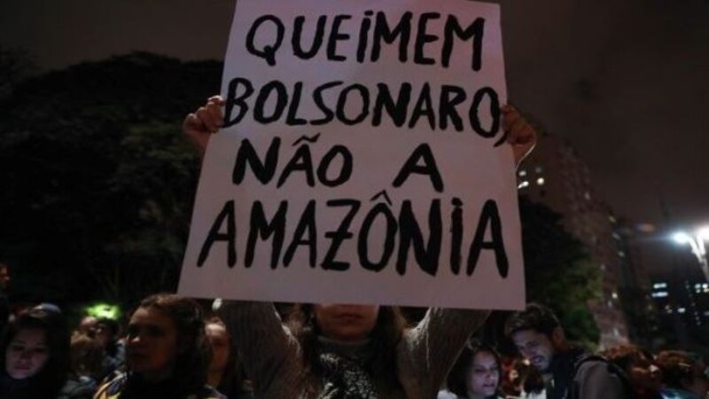 Protesta en Brasil contra Bolsonaro por la destrucción de la Amazonía