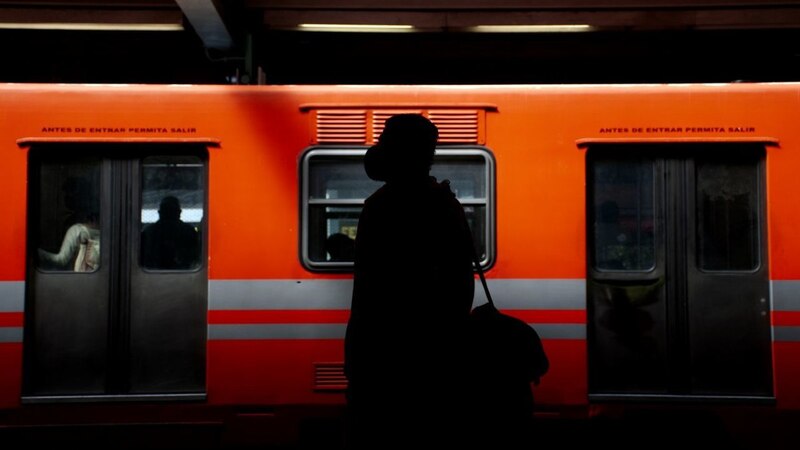 La soledad en el metro