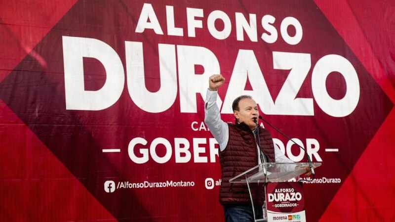 El candidato de Morena a la gubernatura de Sonora, Alfonso Durazo, durante un mitin de campaña.