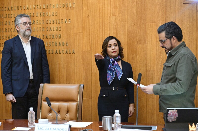 Toma de protesta de la nueva presidenta del Congreso de la Ciudad de México