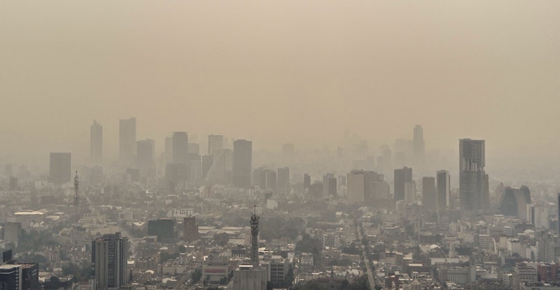 Ciudad de México cubierta de smog
