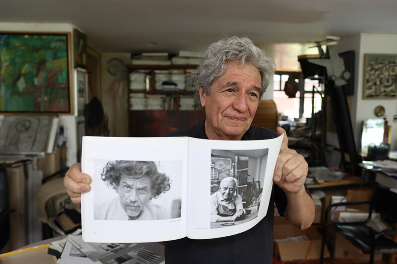 Fotógrafo ecuatoriano muestra su trabajo en una exposición
