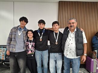 Estudiantes de preparatorias de UdeG brillan en la XXXV Olimpiada Nacional de Biología