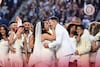 Boda en el show de medio tiempo de Bad Bunny en el Super Bowl 2026, ¡fue real!