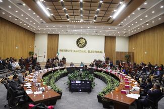 INE aprueba pérdida de registro del PRD