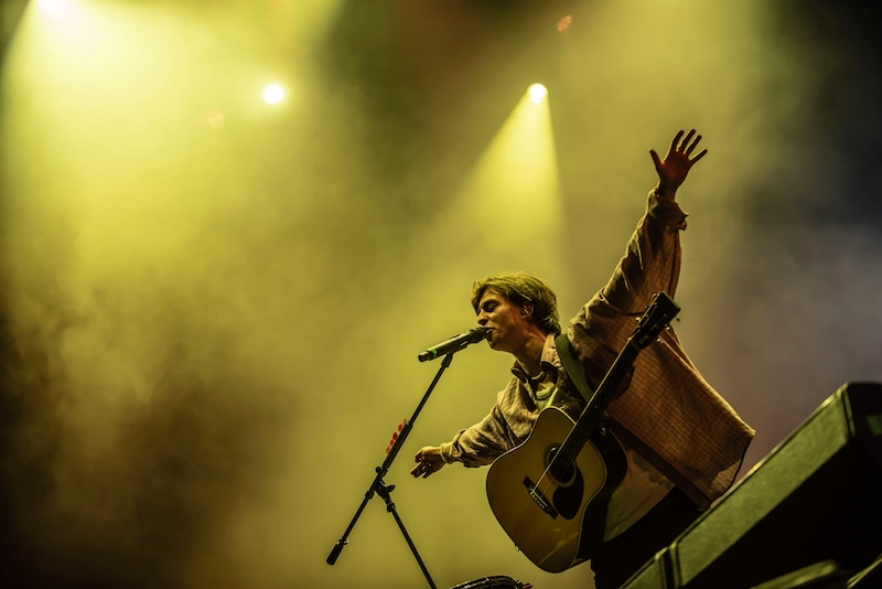 Cantante en concierto