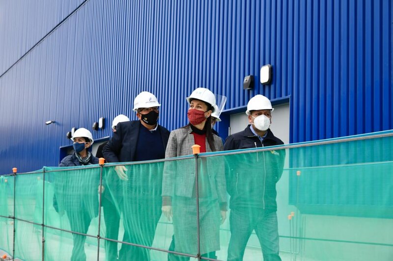 Visita de la alcaldesa a las obras de la nueva biblioteca