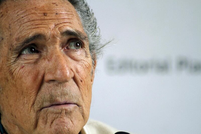 El escritor peruano Mario Vargas Llosa, Premio Nobel de Literatura.