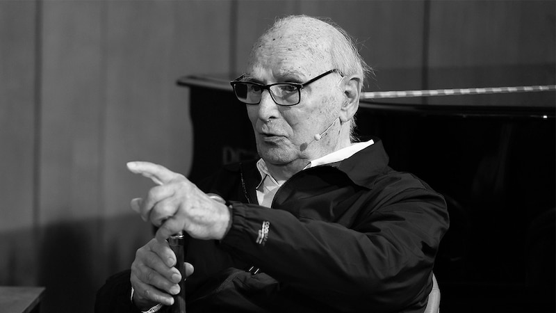 El compositor argentino Alberto Ginastera