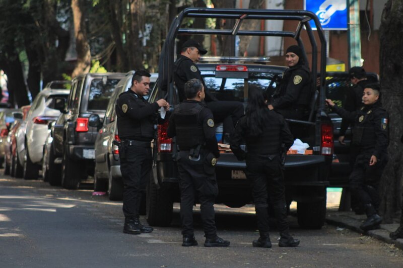 Policía detiene a presuntos delincuentes en la Ciudad de México