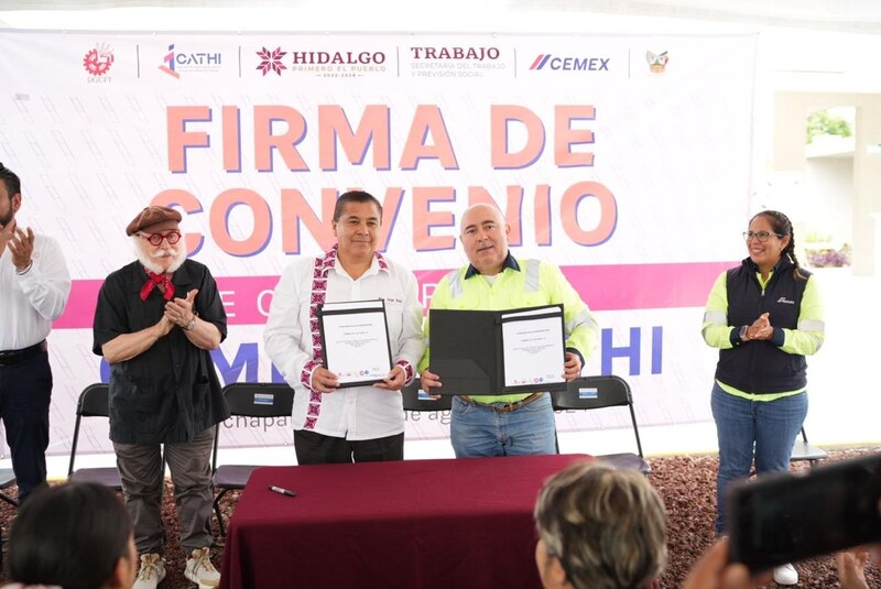 Title: Firma de convenio entre el gobierno de Hidalgo y la empresa CEMEX