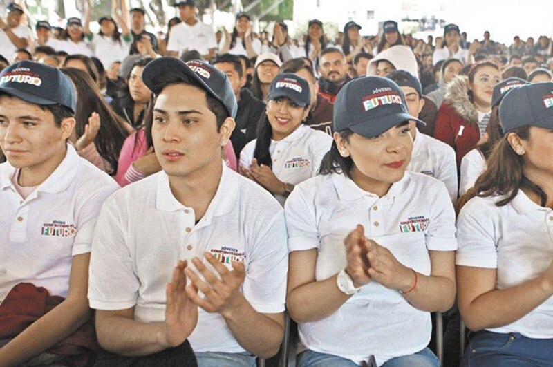Jóvenes construyendo el futuro