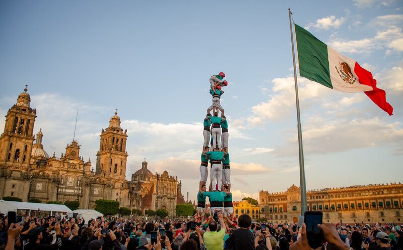 ¡Espectacular! Así se vivió la ceremonia de clausura del Festival de las Águilas en el Zócalo de la Ciudad de México