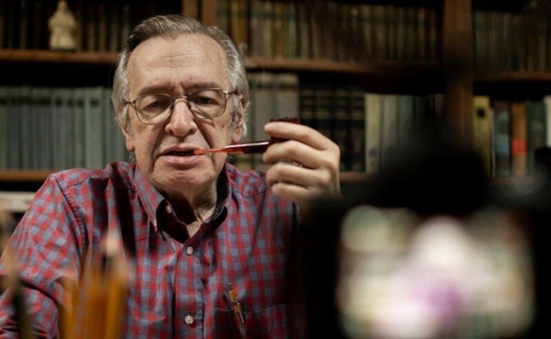 El escritor Mario Vargas Llosa