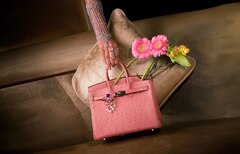 Esto es todo lo que tienes que saber sobre los bag charms: el accesorio que todas las famosas aman