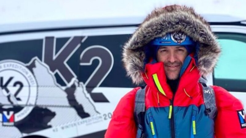 El montañista español Kilian Jornet alcanza la cima del K2 en invierno