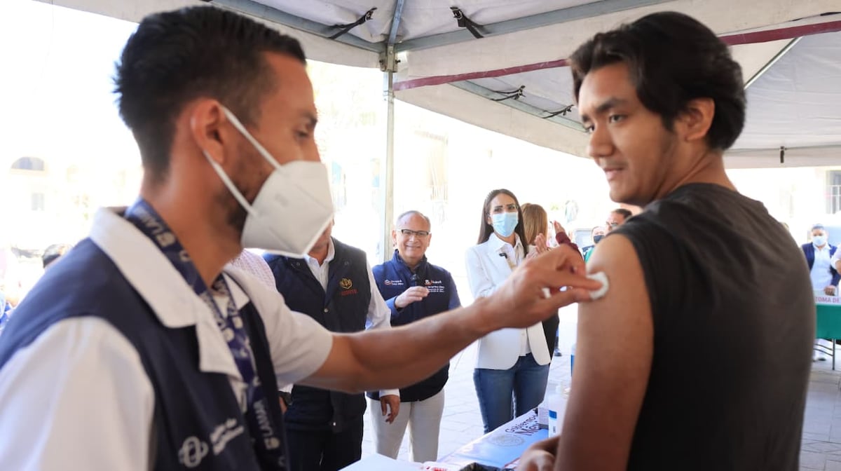 Realizan jornada especial de vacunaci&oacute;n contra el sarampi&oacute;n en San Mart&iacute;n de las Flores