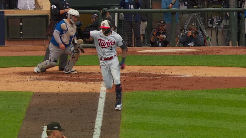¡Jorge Polanco conecta un jonrón solitario para darle la ventaja a los Mellizos!