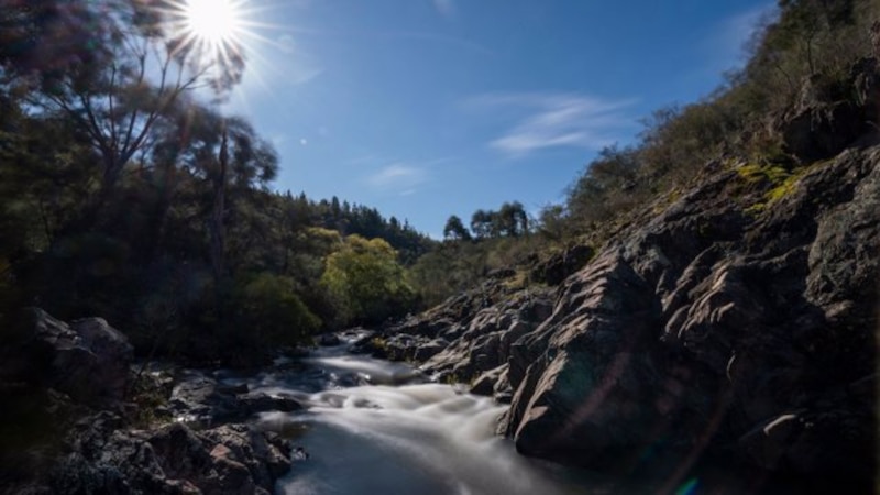 Río de montaña