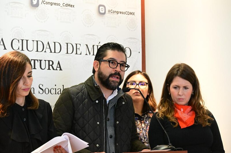 El diputado Temístocles Villanueva presenta una iniciativa para garantizar el derecho a la vivienda en la Ciudad de México