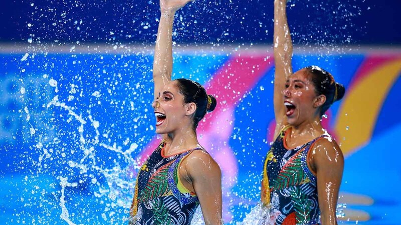 Nadadoras sincronizadas españolas celebran su victoria en los Juegos Olímpicos