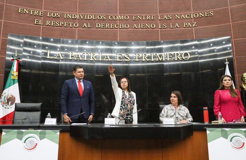 Sesión en el Senado de la República