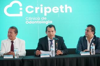 La universidad IPETH inaugura CRIPETH Clínica Dental, su especialización de odontología en Puebla