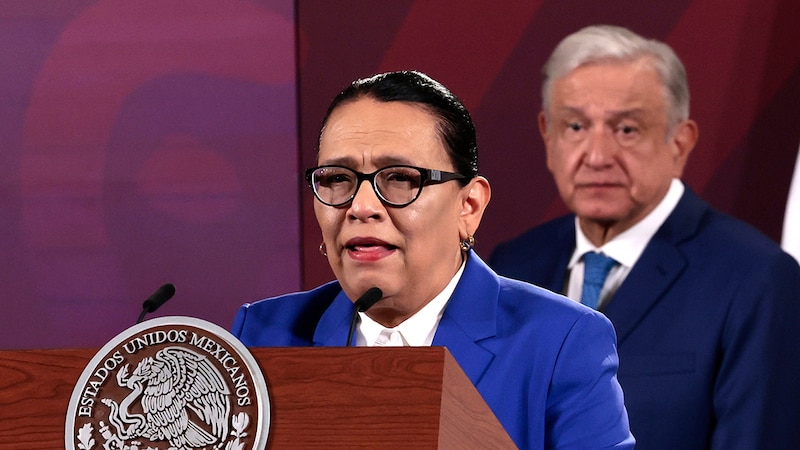 La Secretaria de Gobernación, Olga Sánchez Cordero, durante una conferencia de prensa.