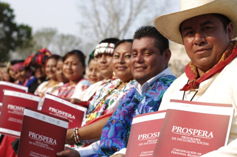 Entrega de certificados del programa PROSPERA