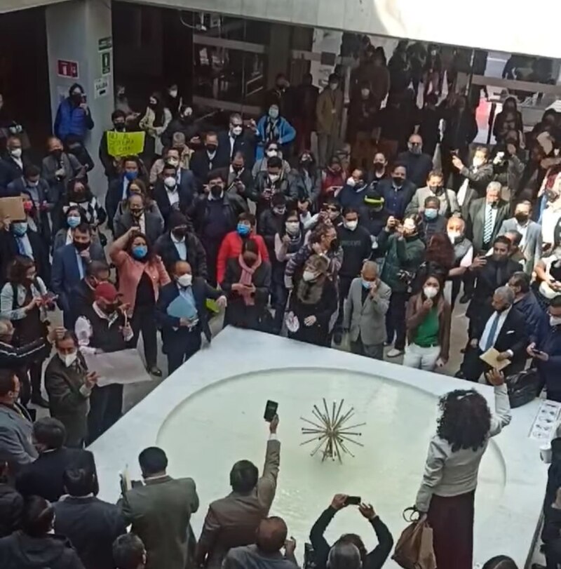 Protesta en el Congreso de la Ciudad de México