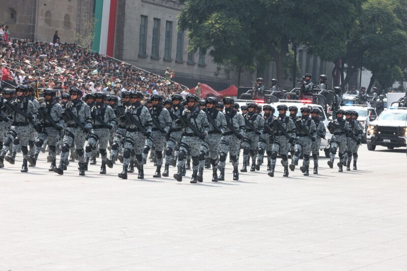 La Guardia Nacional desfila en la Ciudad de México