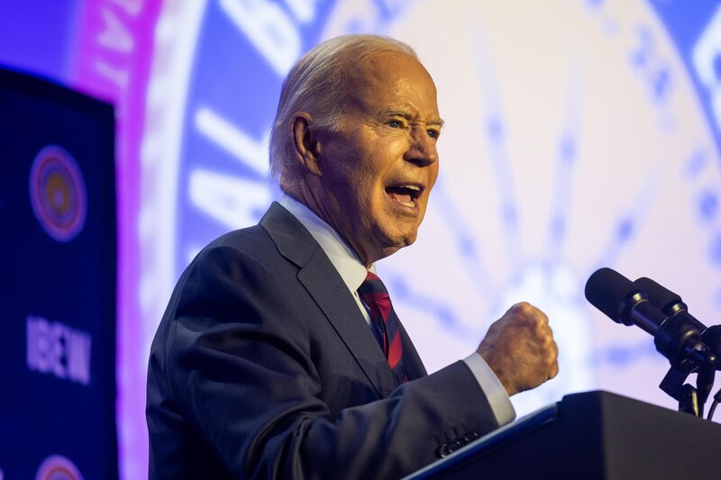 El presidente Biden pronuncia un discurso ante el Congreso