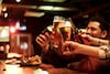 Crean cerveza sin alcohol que provoca sensación de embriaguez