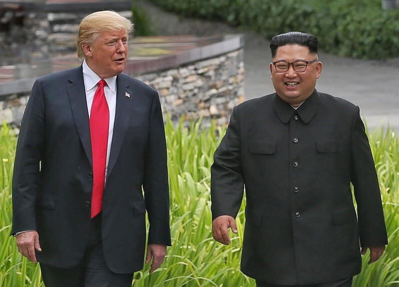 Trump y Kim Jong-un se reúnen en Singapur