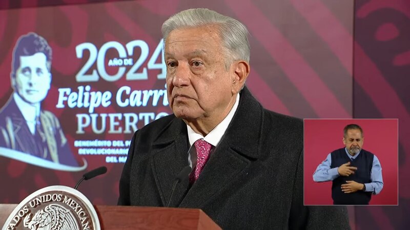 El presidente Andrés Manuel López Obrador encabeza la ceremonia del 106 aniversario de la Constitución de 1917