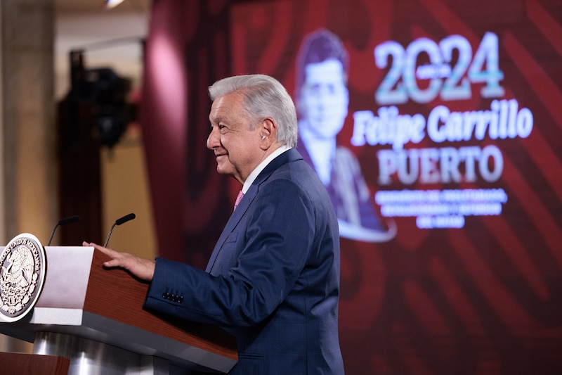 El presidente López Obrador durante su discurso en el Zócalo de la Ciudad de México.