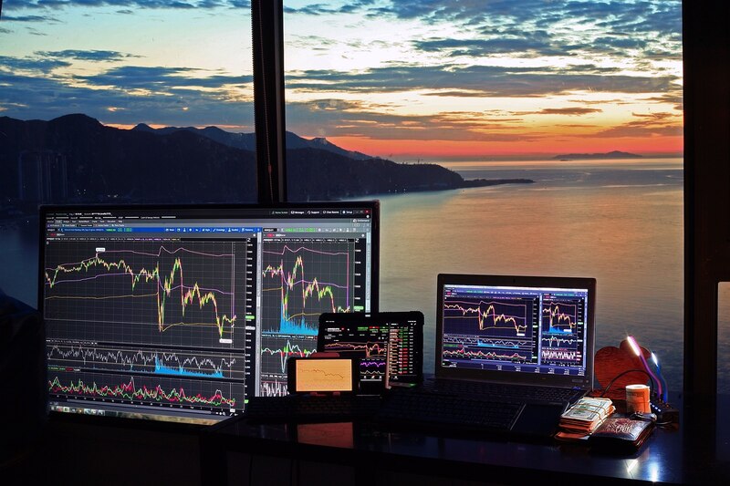 El trading en línea: Una forma de ganar dinero desde casa
